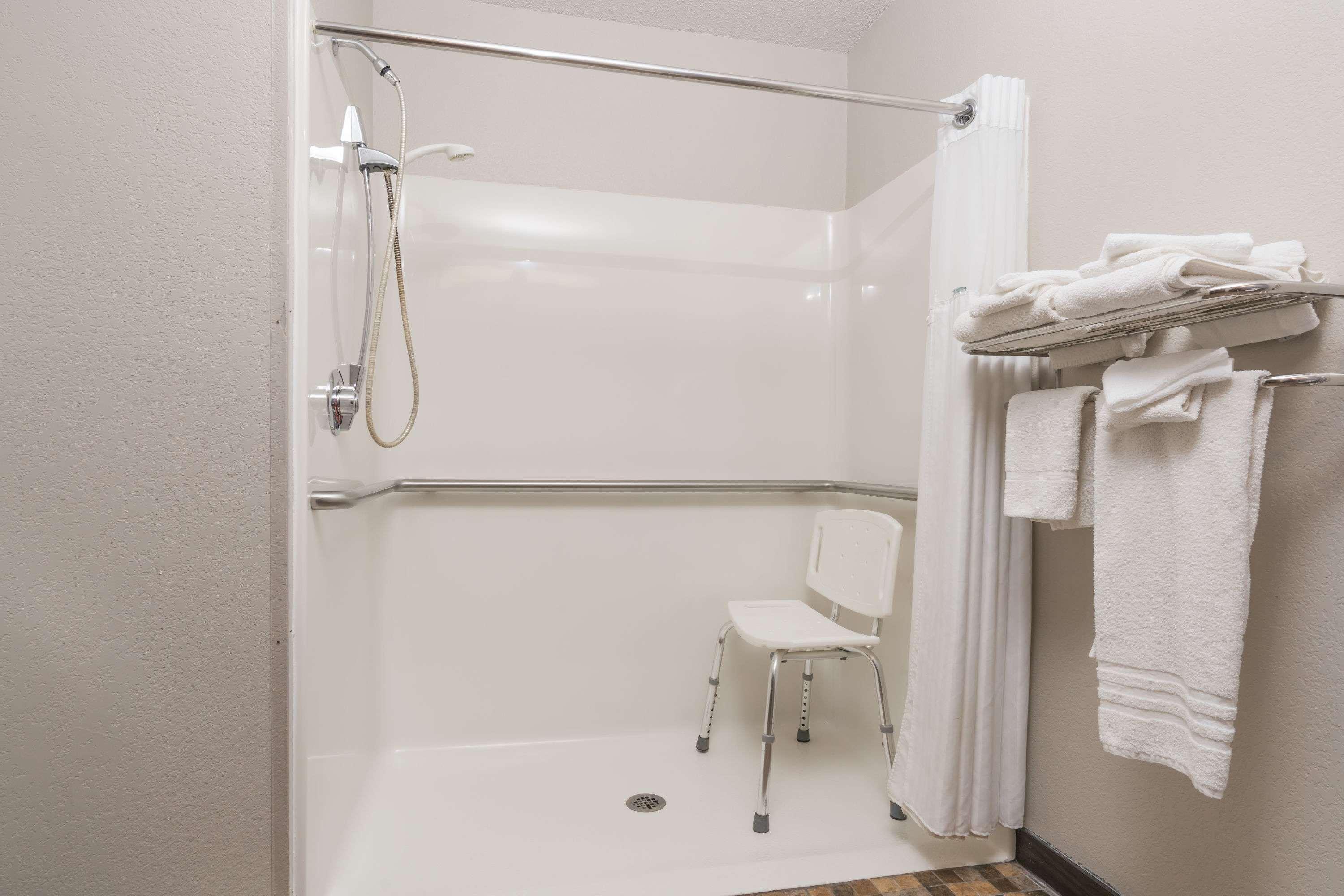 Microtel Inn & Suites By Wyndham Springfield Bagian luar foto